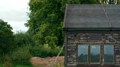 So can we start a space-saving
revolution from our shed? - James May and the Dull Men
