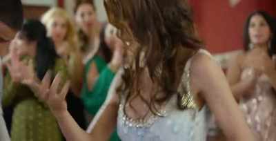 So that Carmen dances - Carmen & Lola