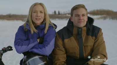 So, Chicago
isn't home? - Amazing Winter Romance