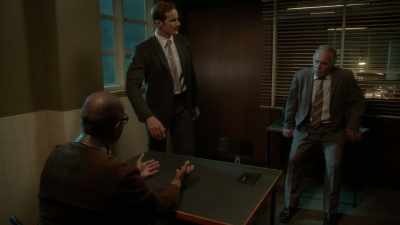 So, you chucked
cheese at this bloke - Ms Fisher's Modern Murder Mysteries