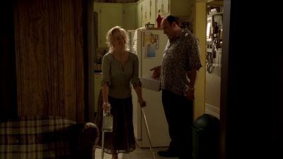 -So he comes again.
-Brought some pastries. - The Sopranos