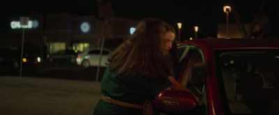 - So cool! Just gonna--
- [laughing] - Booksmart