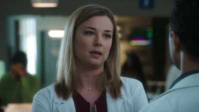 So they cracked her chest, - The Resident
