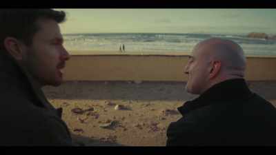 So Daniel, is it?
I hear you killed your wife. - Obituary