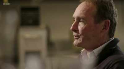 So David Mills,
world-famous microbiologist, - The Human Body: Secrets of Your Life Revealed