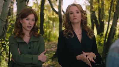 So Des and Karina know that
you're working for their competition? - The Spencer Sisters