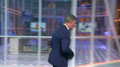 So, to discuss this,
we have another expert panel. - Bill Nye Saves the World