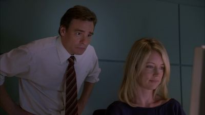 So do you think Jack finally
hooks up with Sarah in this one? - House