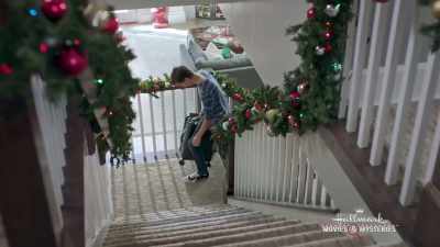So do you think we should tell her - Christmas Wonderland