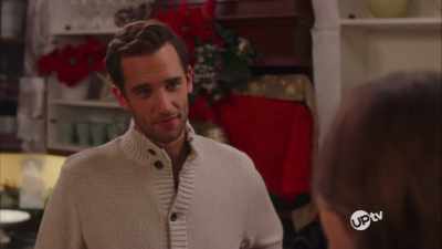 So we don't normally
exchange gifts - A Christmas Recipe for Romance
