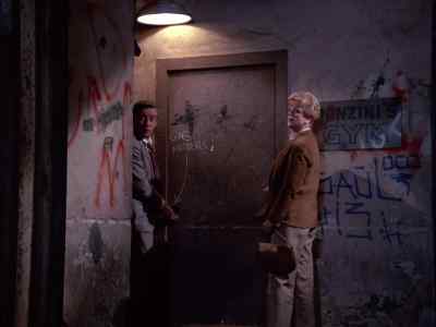 - So far, so good.
- Then you saw him too? - Murder, She Wrote