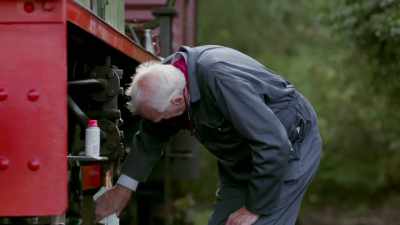 So far, I've been polishing, - Great Rail Restorations with Peter Snow