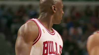 So, that first game,
in Chicago, was close. - The Last Dance