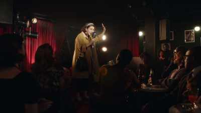 So, first time at a jazz club,
raise your hand. - The Marvelous Mrs. Maisel