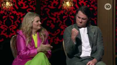 So five points to Jimmy,
four points to Danielle. - Taskmaster