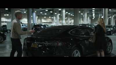 So we get in his Tesla,
and it's rush hour traffic. - Operation Varsity Blues: The College Admissions Scandal