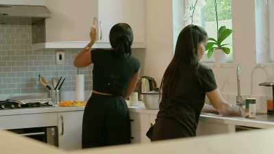 So, get my...
All my curry stuff. - The Real Housewives of Dubai