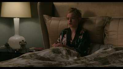 So to get people to join my team,
I need Nora first. - Inventing Anna