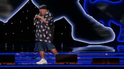 So we get to the car,
I rip open the three bags, - Gabriel Iglesias: Stadium Fluffy
