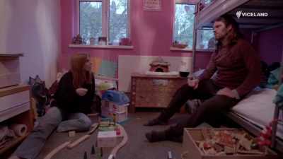 So, getting in the bath,
hair washing, doing your teeth. - Stacey Dooley Sleeps Over