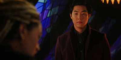 So he glamoured
LeBron and Penelope. - Reginald the Vampire