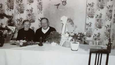 So my grandparents, - Inside the Mind of a Con Artist