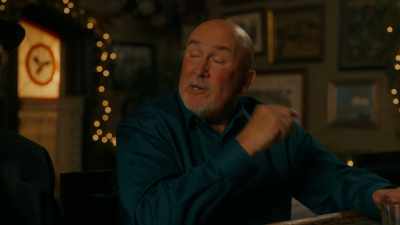 So have you been
to the hotel before? - Christmas at the Holly Hotel