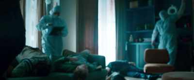 So we have both parents in hospital, - All My Friends Are Dead