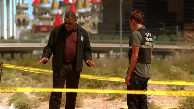 So we have two distinct
sets of shoe impressions - CSI: Crime Scene Investigation