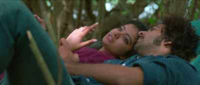 So he and Saji are no where related?  -No - Kumbalangi Nights