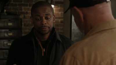 So when he says this guy
Wilkerson is faking it, - Psych 2: Lassie Come Home