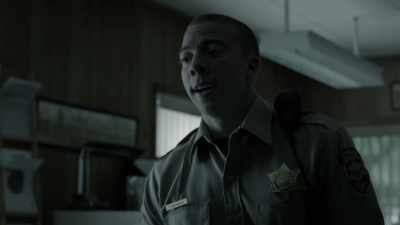 - So, he was smart enough
to use a common gun? - Eyewitness
