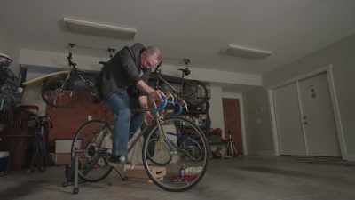 So here I am, to get it
done on a bike from 1982, - Shadow of a Wheel