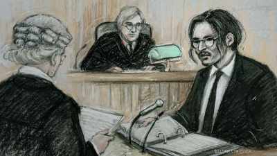 So for his team going in,
they're prepared for this. - Johnny vs Amber: The US Trial