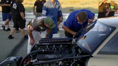 So, hopefully we'll be back,
uh, ready for Tucson. - Street Outlaws No Prep Kings Team Attack