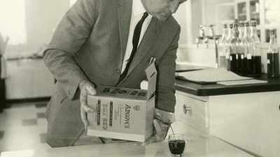 So how did chateau cardboard
come about? - Aussie Inventions That Changed The World