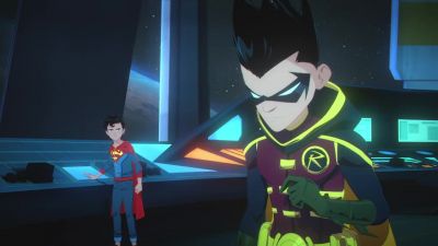 So, how do we knock this thing
out of orbit? - Batman and Superman: Battle of the Super Sons