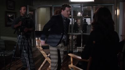 So, how does this home invasion
affect other CBI agents? - The Mentalist