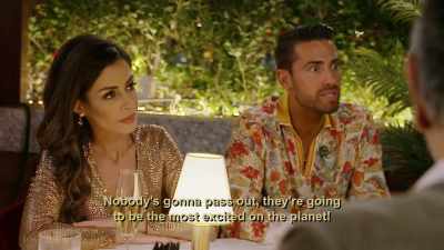 So, I am not going
to sit at a table - The Real Housewives of Dubai