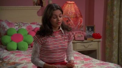 SO, I BROUGHT MY BOOKS. - That '70s Show
