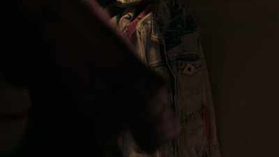 So I called the police right away, - Into the Fire: The Lost Daughter