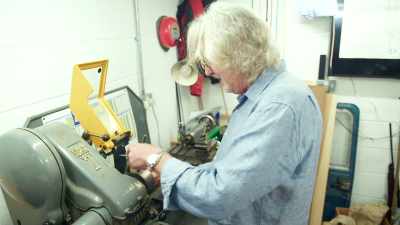 So, I can't put that, apart from
the fact that it's very soft, - James May and the Dull Men