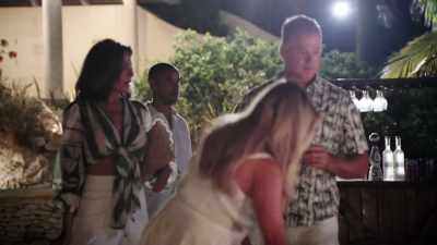 - So I don't even know where he
put everybody, - The Real Housewives Ultimate Girls Trip