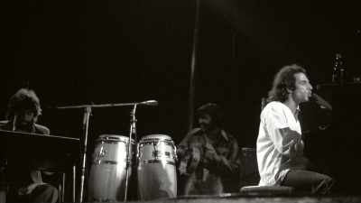 So, I found that I was
having difficulty singing - Music Box: Yacht Rock: A DOCKumentary
