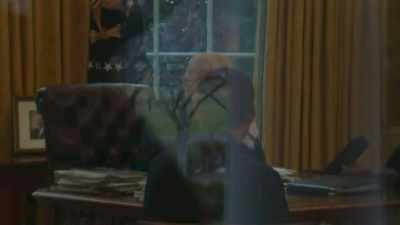 So, I get asked to
come to the White House. - Trump: The Criminal Conspiracy Case