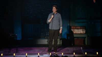So when I got in,
it's already pretty much full. - Pete Holmes: Dirty Clean