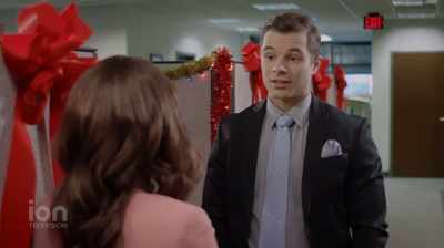 So I guess
she did pretty well. - A Royal Christmas Engagement