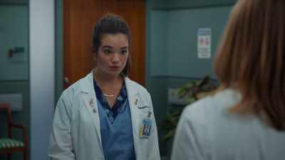 So I have to call your
doctor because we're at work, - Doogie Kamealoha, M.D.