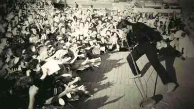So I have to memorize
these answers - Return of the King: The Fall and Rise of Elvis Presley