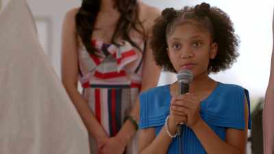So I hope she sees
what's beautiful - The Love Club: Lauren’s Dream